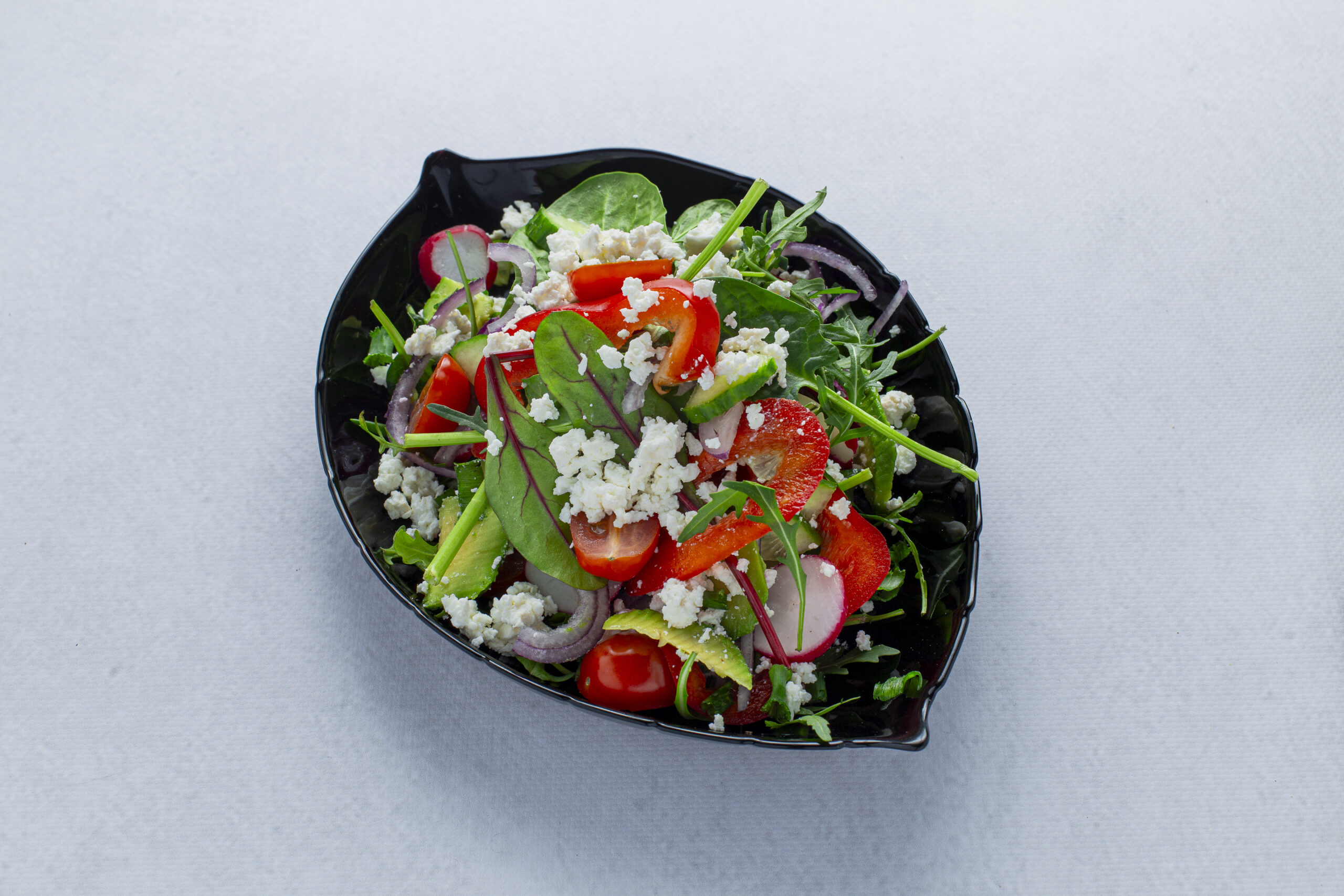 Lekka sałatka z twarogiem